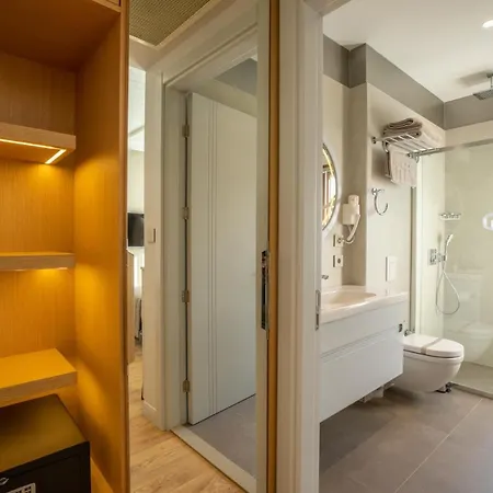 Baleze Boutique - Adults Only * اكياكا