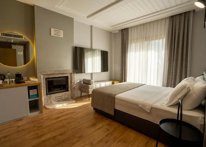 Baleze Boutique - Adults Only * アクヤカ